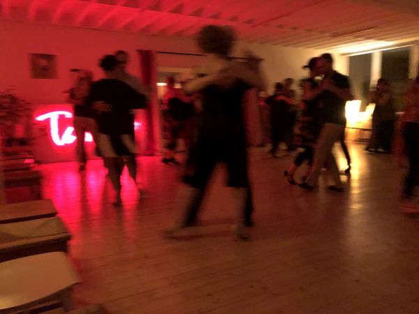 Montags-Milonga im LALOTANGO - Tango tanzen in Stuttgart